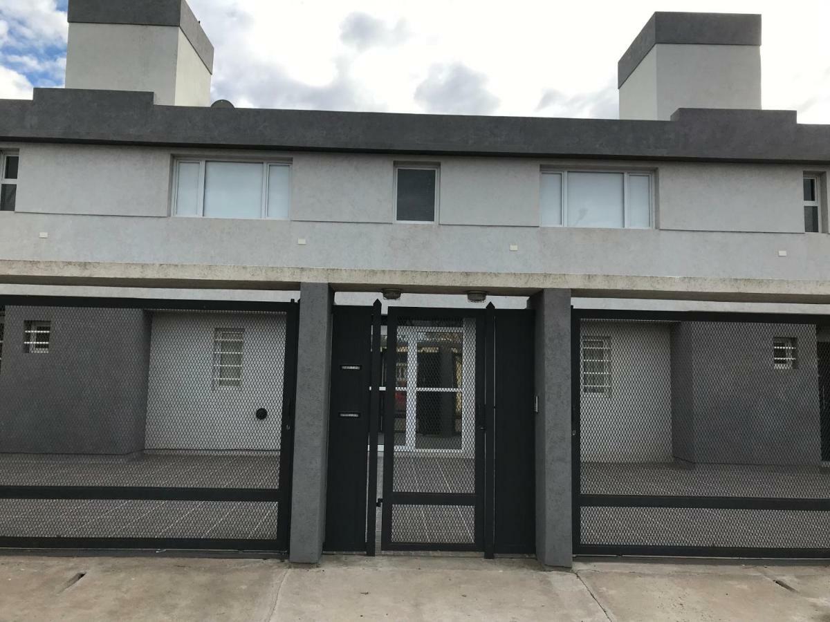 Platinum Apart Viedma Exterior photo